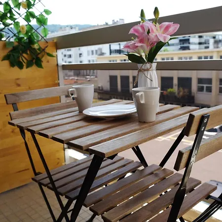 Lp - Symphony Apartment *
